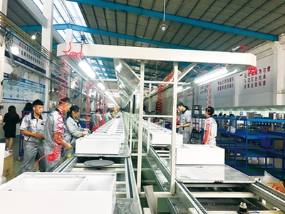 厨电新品崛起 壁挂炉、集成灶与洗碗机引领智能化生活新方向
